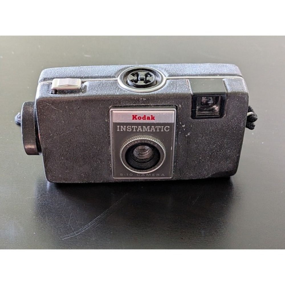 Vintage Film Camera Kodak Instamatic‎ S-10 - Untested USA Made